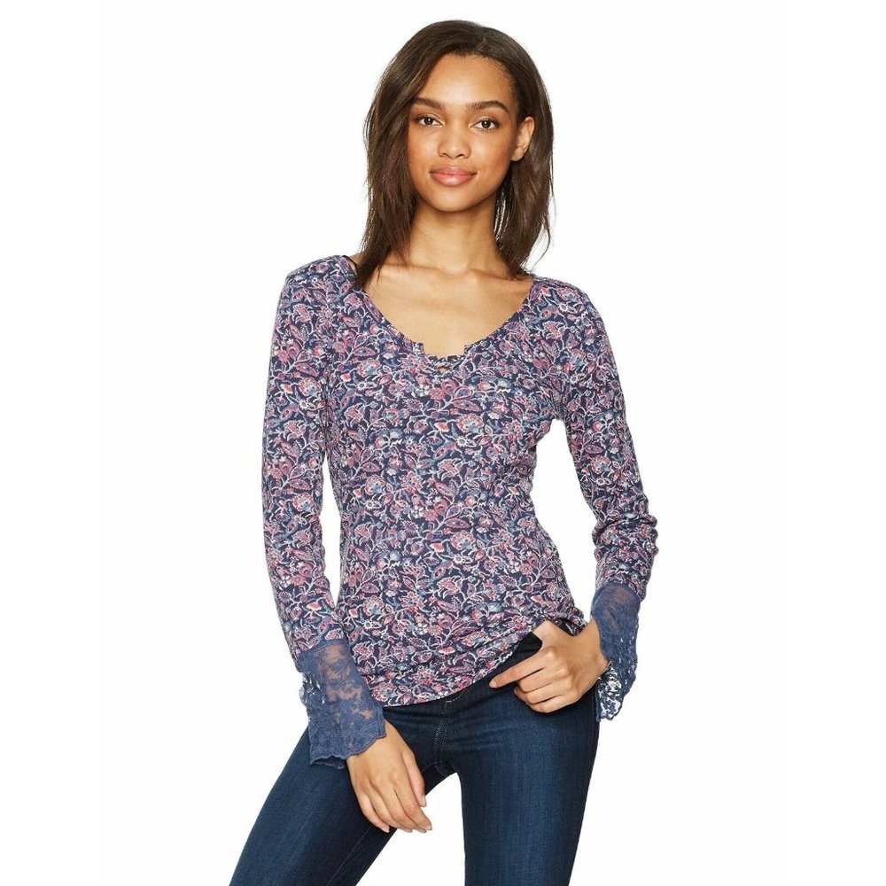 NWT William Rast Clementine Textured Lace-Cuff Tee